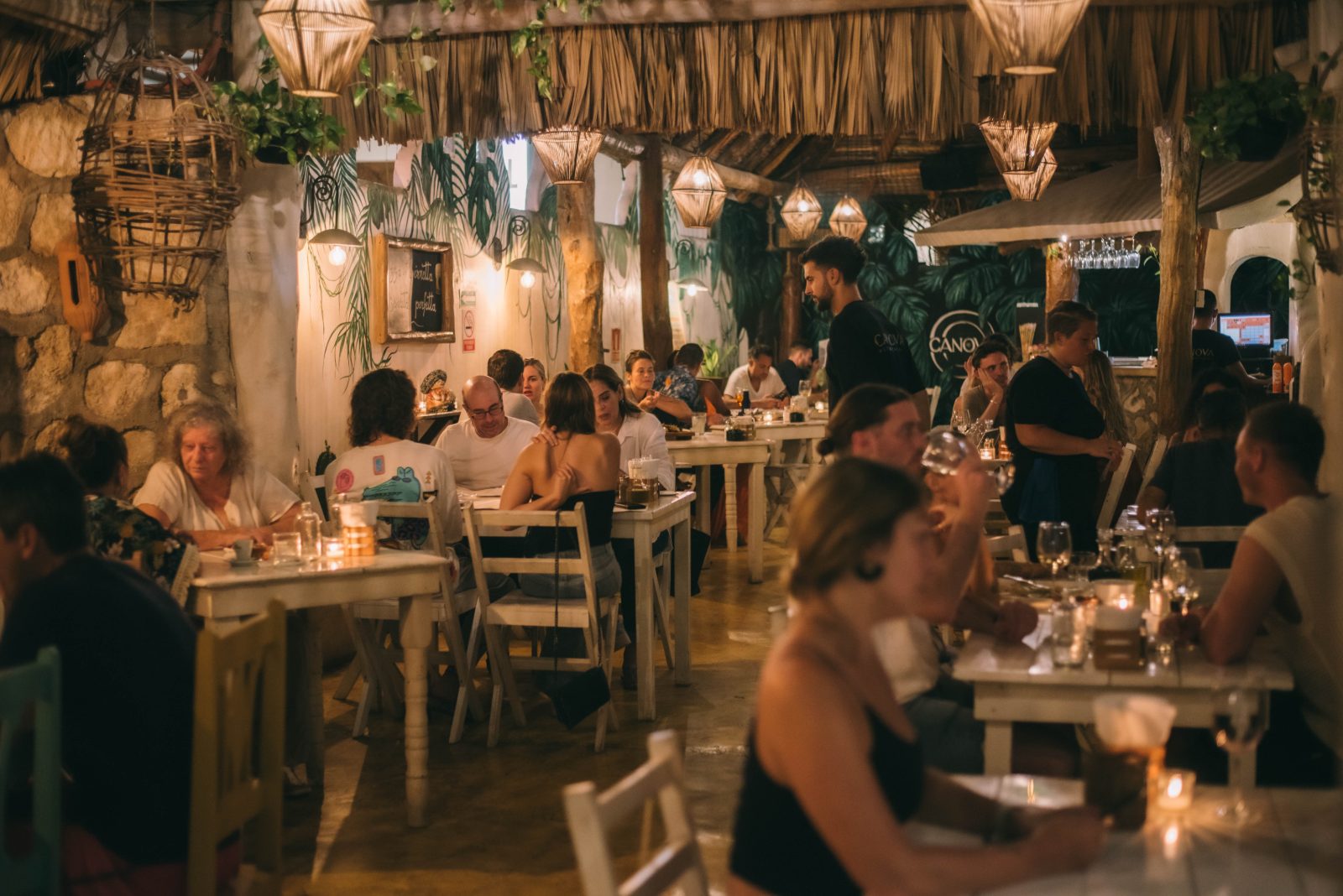 CANOVA cantina
